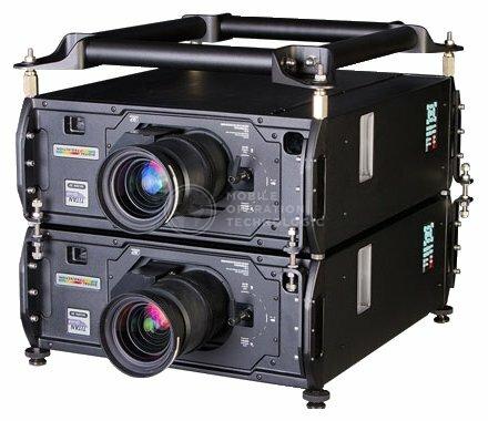 Digital Projection TITAN Super Quad 40 WUXGA 3D